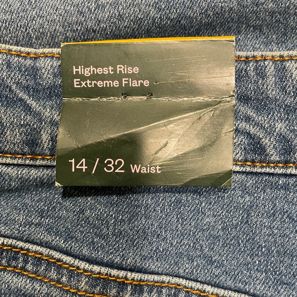 Wild Fable Flare Jeans - Picture 5 of 8